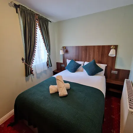 Lyndon Hotel *
