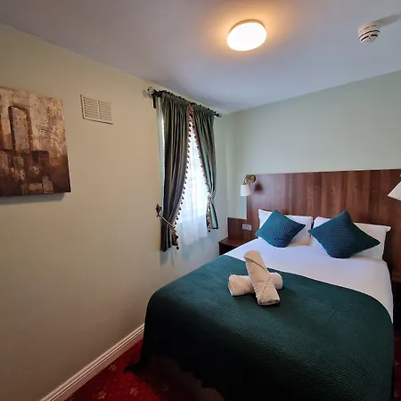 Lyndon * ダブリン