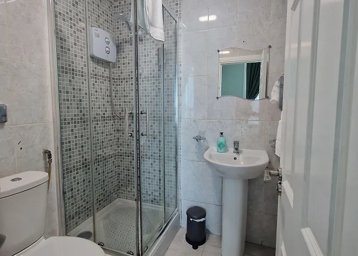 Lyndon * Δουβλίνο